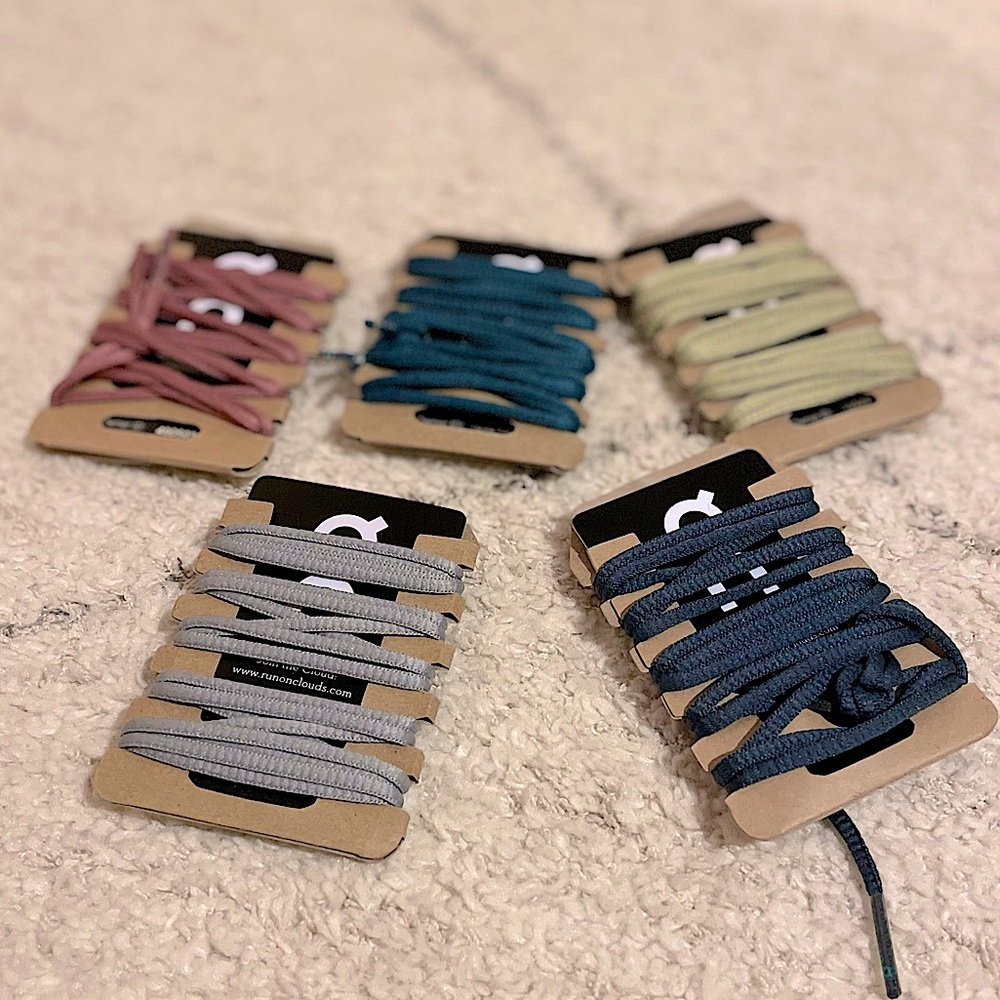 On Running Cloud Laces